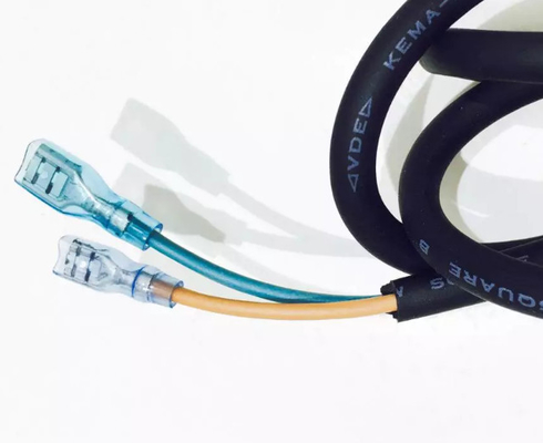 2 1 femminile assemblaggi cavi elettronici maschii, cavo del cablaggio del cavo di 560mm