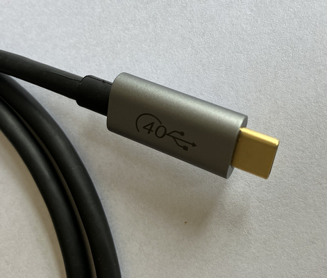 tipo flessibile del fermaglio della copertura di USB 4 240w Hdmi del cablaggio del cavo di 1.8m HDMI